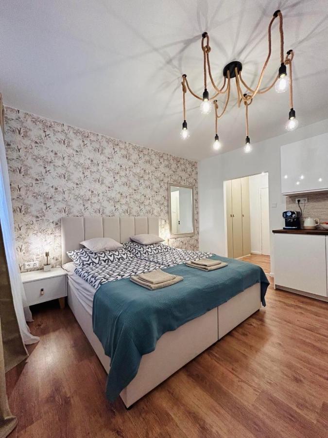 Castle Hill Apt In Old Town Of Bratislava With Free Parking Екстериор снимка